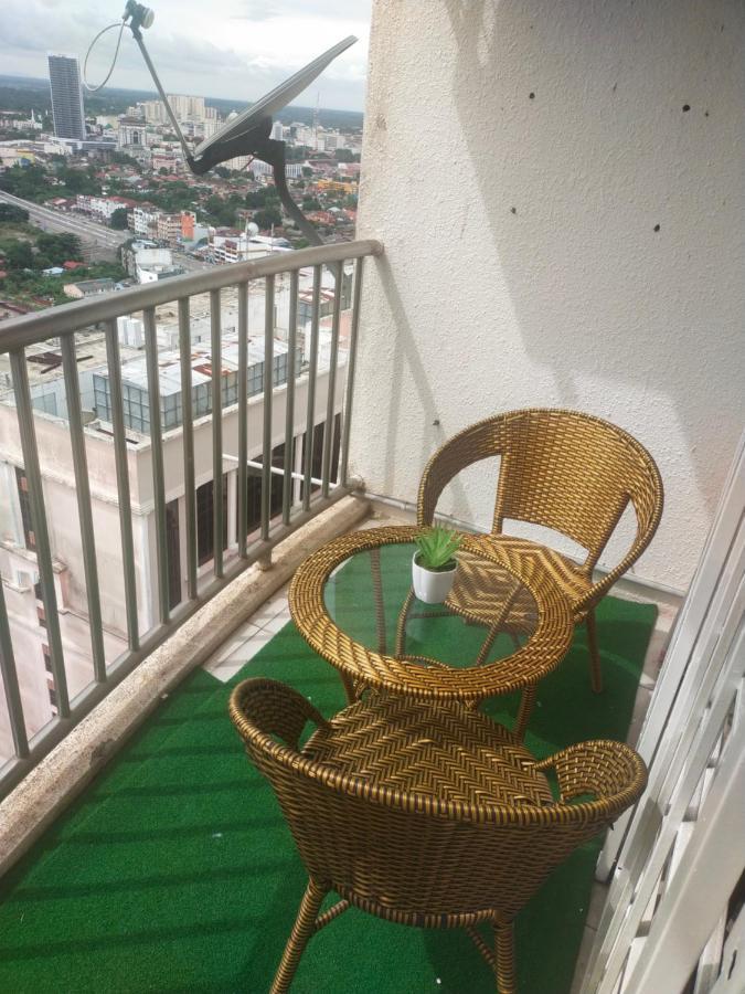 Cmk Apartmen Mutiara Tower 3 Bedroom Kota Bharu#Netflix Eksteriør billede